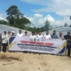 Nelayan pesisir Paloh Sambas dapat bantuan Rumah Garam